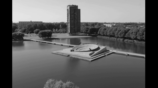 bewegende gif-afbeelding bestaande uit 4 roulerende beelden